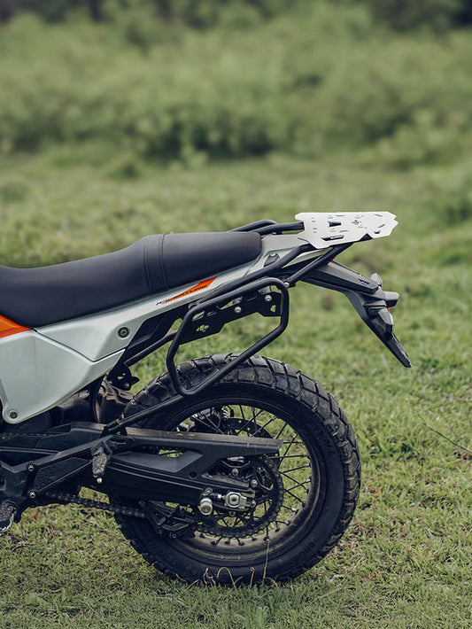 LEGUNDARY CUSTOM KTM ADV 390 2025 Model Casus Saddle Stay
